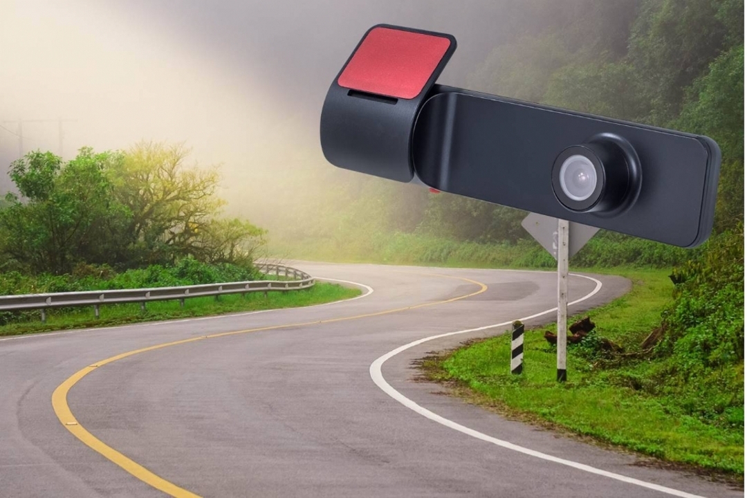 Otus introduce Conneted In-Vehicle Dash Camera and Recorder